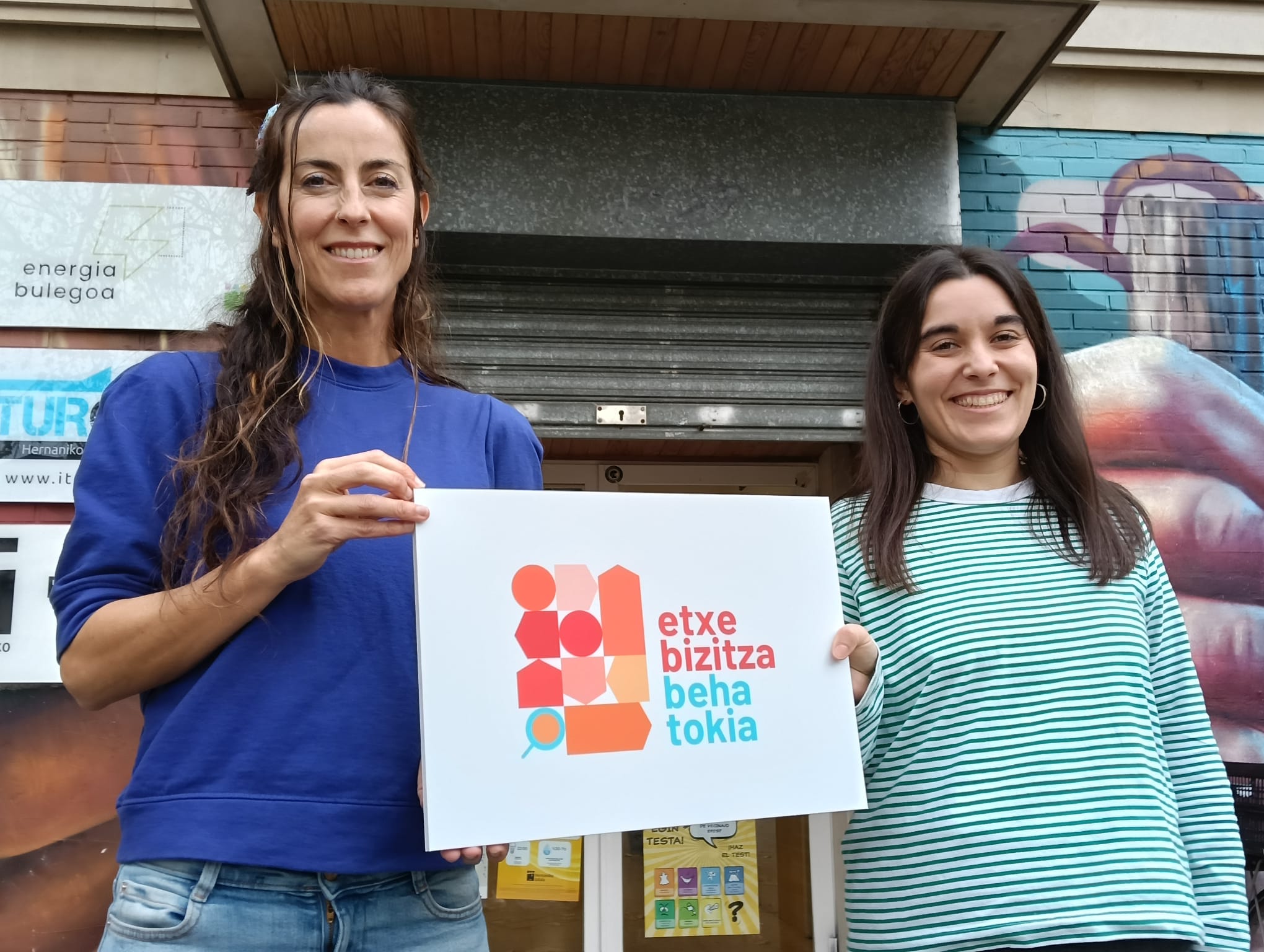 Ainara Atorrasagasti Hirigintza zinegotzia eta Etxegurako Iraitz Apeztegia